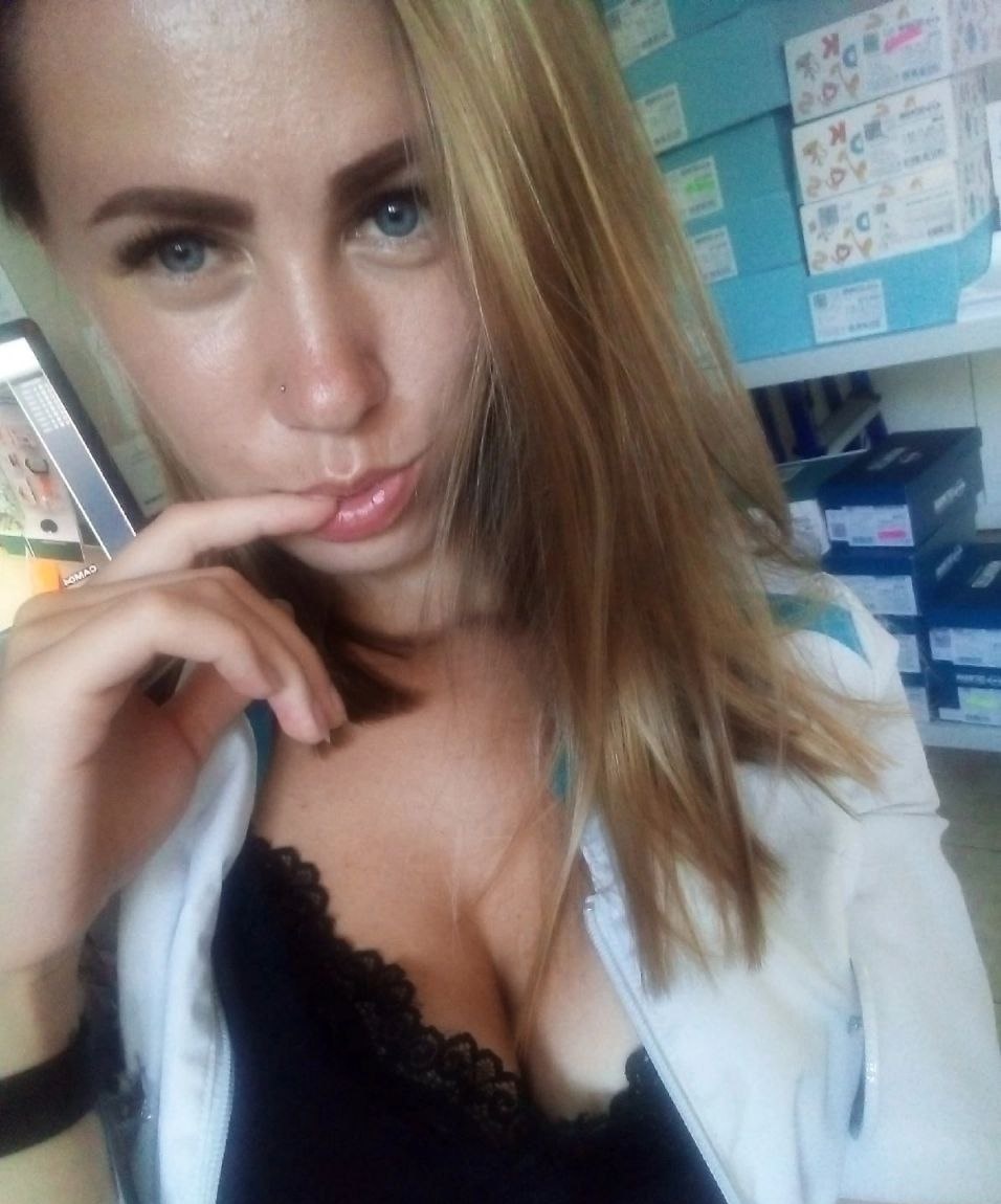 Маша привлекательная девушка из Туапсе цена от 3000 руб